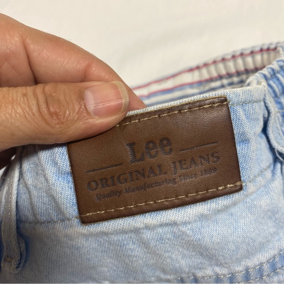 Lee High Rise Vintage Shorts mom shorts Woman’s Elastic Bermuda Shorts s… - Picture 2 of 10